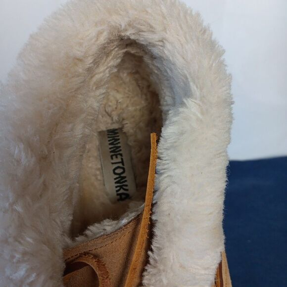 Minnetonka Womens Chrissy Bootie Moccasin Slipper Cinnamon Size 9M - Picture 9 of 14